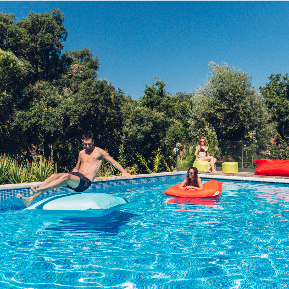 Sitzsack Schwimmkissen blau